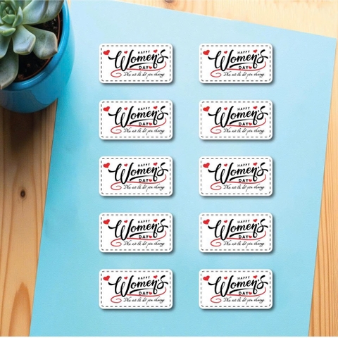 Set 100 thẻ giấy trắng Happy women's day chữ uốn- phụ nữ là để yêu thương.
