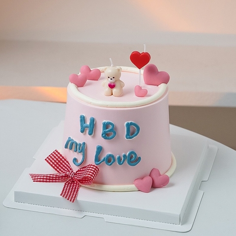 Vỉ 5 nến gấu TRẮNG tim đỏ.