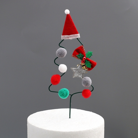 Cây thông Noel sắt gắn quả bông-Mũ đỏ.