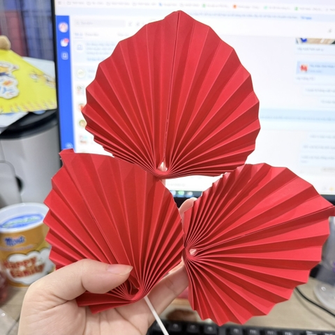 Set 3 quạt nhọn giấy ĐỎ-HD.