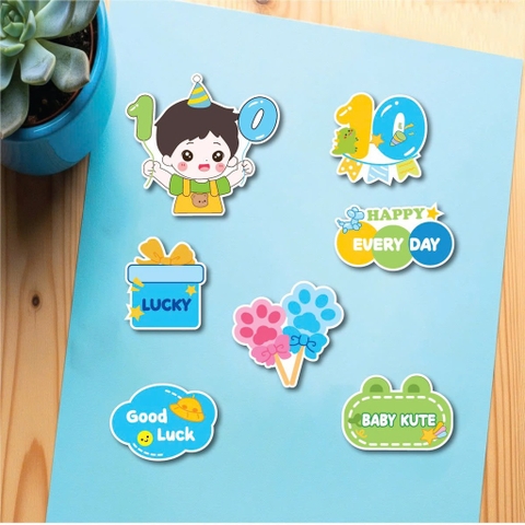 Combo 10 set giấy em bé đội mũ cầm số 10 -BÉ TRAI.