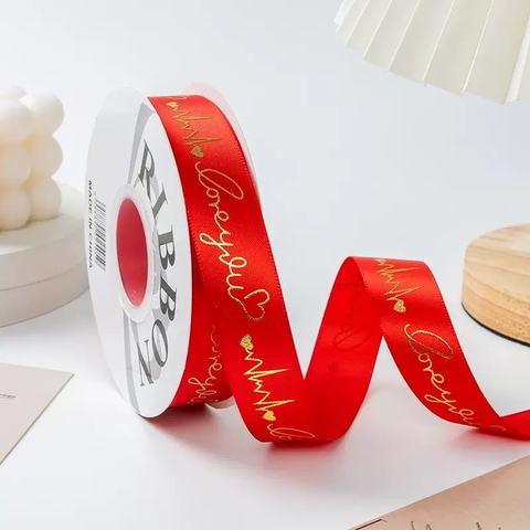 Ruybang lụa 2.5cm x 35m chữ love you gắn trái tim nhũ vàng - màu ĐỎ TƯƠI.