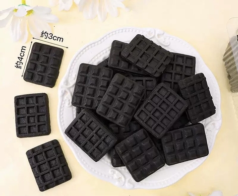 Bánh quy chữ nhật kẻ ô -MÀU ĐEN (180gam).