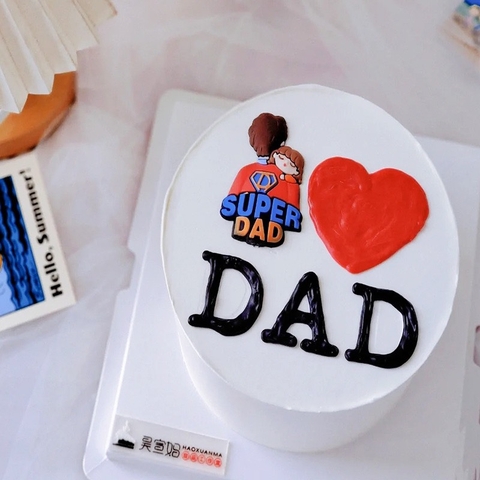 Tượng nhựa dẻo- cha bế con gái SUPER DAD.