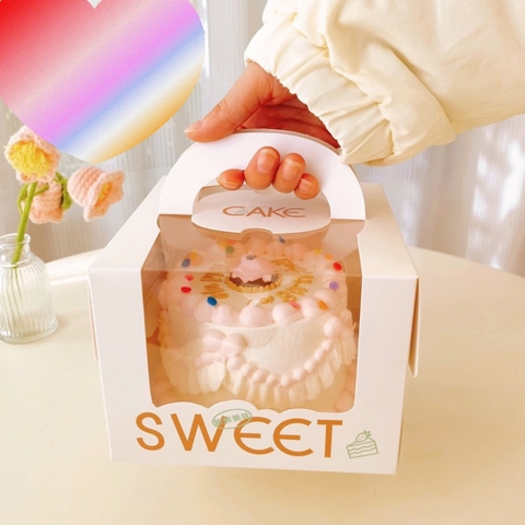 Set 50 hộp giấy cửa sổ- chữ Sweet size 16x16x15cm (KÈM ĐẾ).