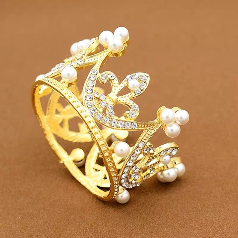 Vương miện nhỏ tròn nhựa (vàng).