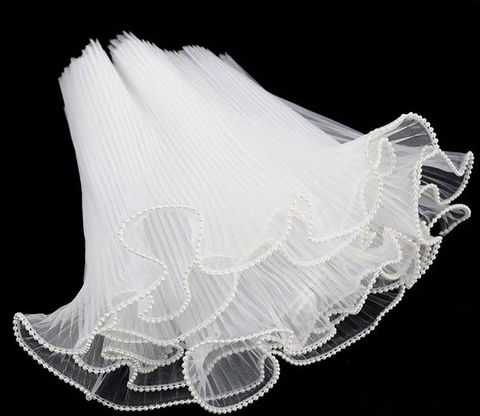 Voan thành bánh ngọc trai KHÔNG ĐÈN (kt 14cm x 200cm)-TRẮNG.