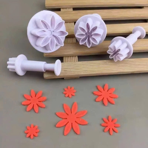 Set 4 khuôn nhấn -Hoa cúc (4 kích thước).