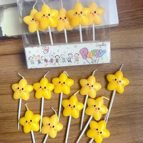 Vỉ 5 nến ngôi sao vàng kute.