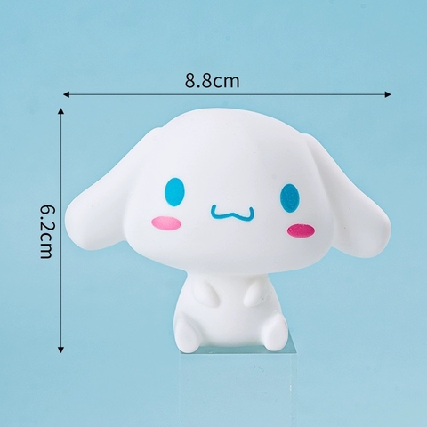 Tượng chó nhựa Cinnamoroll (trắng).