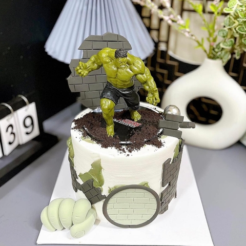 Tượng anh hùng HULK nhựa đặc có đế.