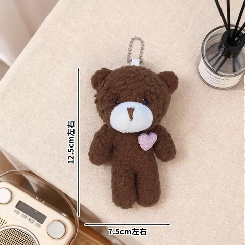 Gấu bông size 12cm (không gồm khăn và mũ) -MÀU NÂU ĐẬM gắn trái tim hồng.