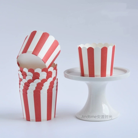 Set 50 cốc cupcake -sọc trắng ĐỎ (kt 7x5.5x6cm).