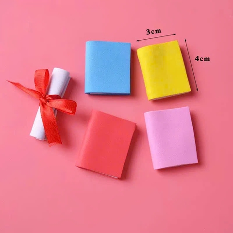 Set xốp - sách vở sắc màu.