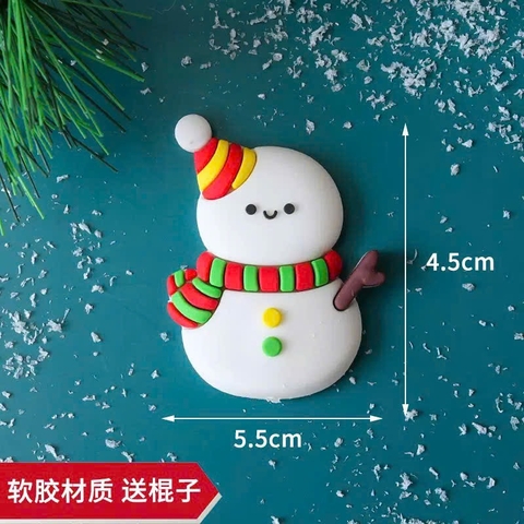 Tượng dựa dẻo -người tuyết quàng khăn xanh đỏ (NOEL).