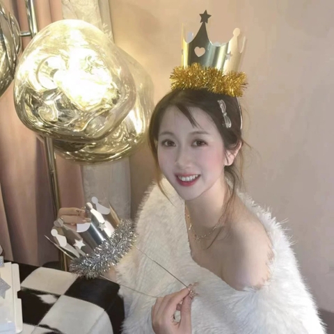 10 mũ vương miện đính kim tuyến -VÀNG.