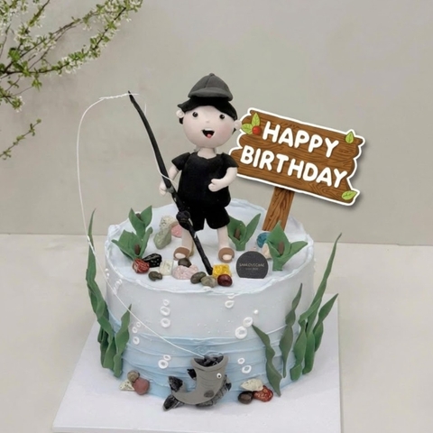 Set 50 bảng giấy chữ nhật màu nâu -chữ HPBD trắng.