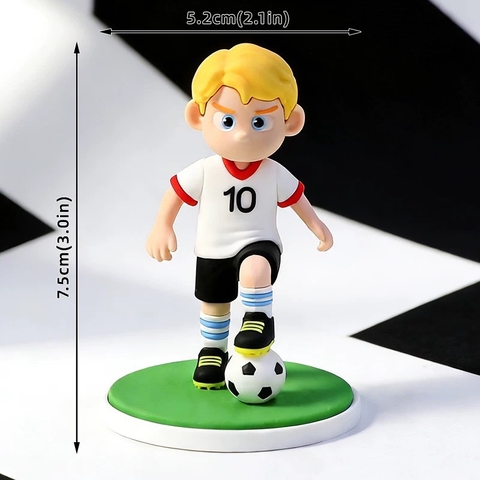 Tượng nhựa đẹp-cẩu thủ bóng đá tư thế đá bóng.
