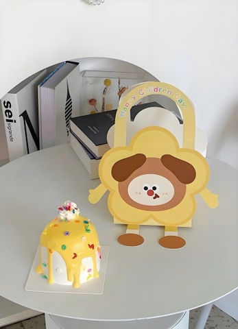 Set 5 hộp quà kute - GẤU nâu vàng  (1 set gồm 1 vỏ giấy và 1 hộp cầu nhựa) (vỏ giấy cán màng nên quai rất chắc chắn).