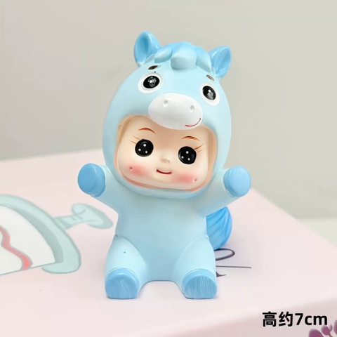 Tượng sứ -bé Ngựa XANH (giơ 2 tay).