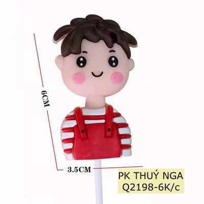 Bé trai áo đỏ (nhựa dẻo) loại dày.