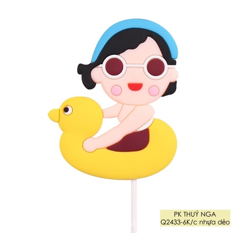 TUONG-Bé gái ngồi phao hình vịt (nhựa dẻo).T86