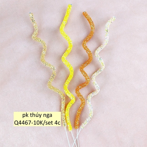 Set 4 cây cắm xoắn nhũ (vàng-trắng-cam).