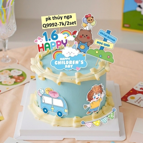 Combo 2 set giấy- bé TRAI ôm kẹo, xe xanh và gấu nâu (happy chidren's day).