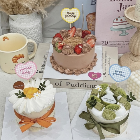 Set 50 thẻ giấy HPBD -hình trái tim viền sóng mix sắc màu (mẫu mới).