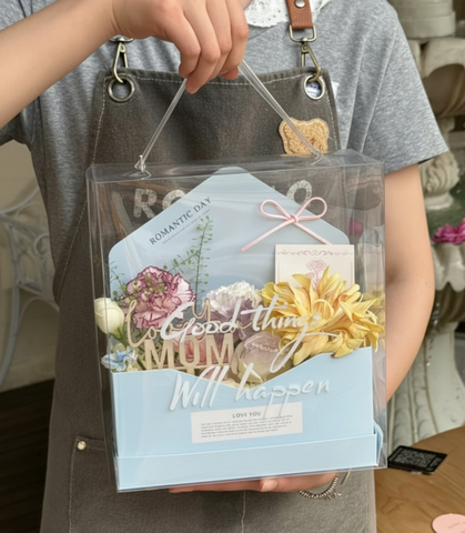 Set 10 hộp mica Good things will happen kt 10x25x25cm -màu xanh.