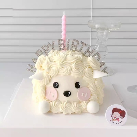 Cổng HAPPY BIRTHDAY trắng gắn hạt.