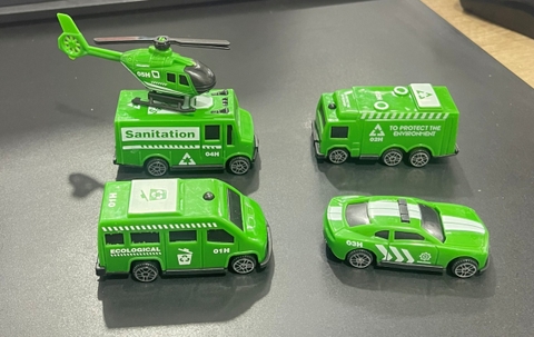 Set 4 xe ô tô và máy bay XANH (xe môi trường).