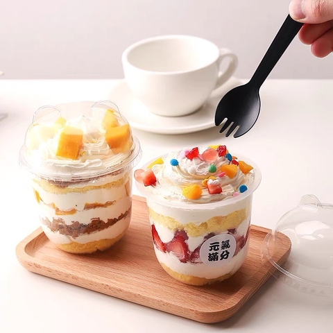 Set 50 cốc kèm nắp hình gấu (300ml).