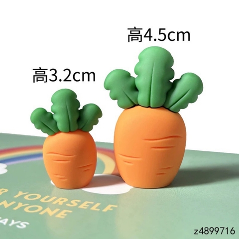 Tượng silicon - 2 carrot.
