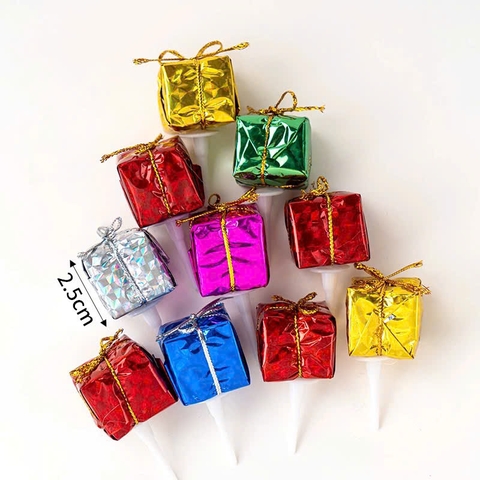 Set 10 hộp quà noel mix màu (loại có chân cắm).
