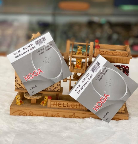 Tròng kính Hoga 2 tròng cận 1.56