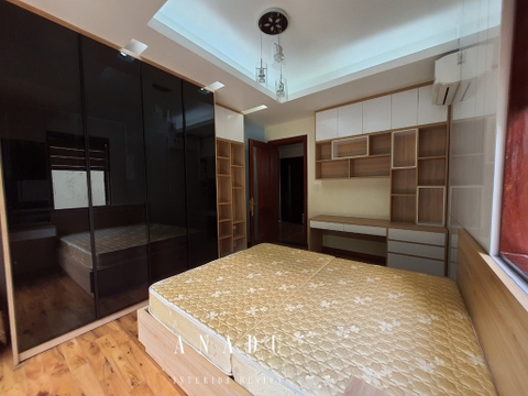 THI CÔNG NHÀ PHỐ THỤY KHUÊ