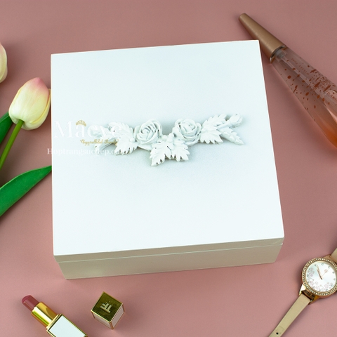 Hộp gỗ hoạ tiết 4 ngăn