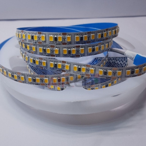 Cuộn led siêu sáng 180 led/m chip 2835