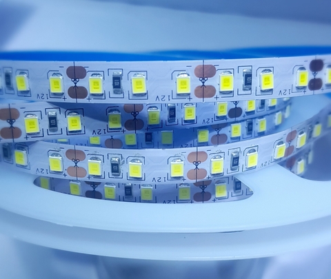 Cuộn led dán nội thất điện 12V120D 2835