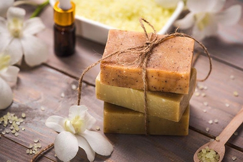 Nên chọn túi thơm hay sáp thơm trong nội thất ?