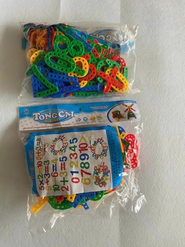 chữ đục lỗ tongcai