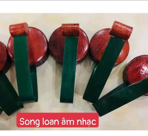 SONG LOAN ÂM NHẠC