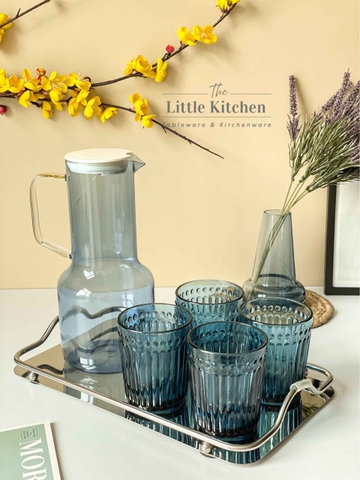 Bình nước thủy tinh lam