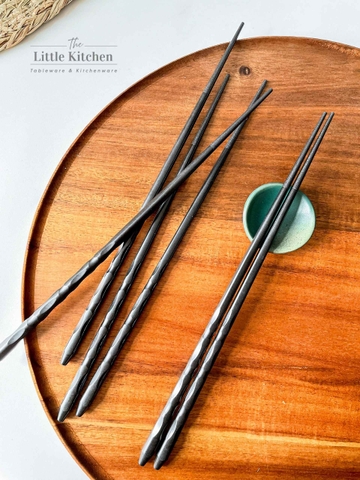 Set 10 đôi đũa đuôi nhọn