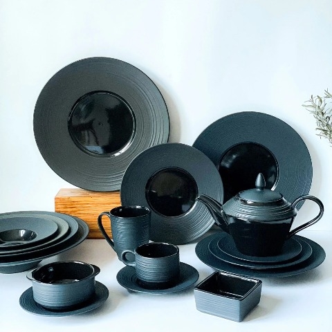 Bộ bát đĩa cao cấp màu đen họa tiết viền gân