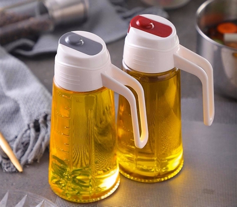 Chai thủy tinh rót dầu