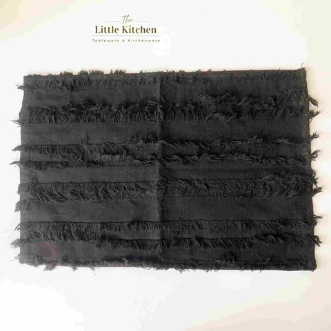 Matt sọc rua đen 30*45