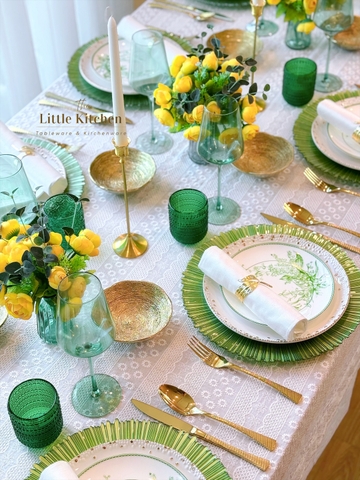 Set tiệc xanh lá hoa chuông lục