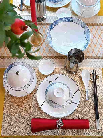 Set tiệc sứ xương hoa lam